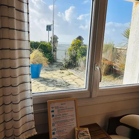 La Côté Et Côté Jardin à La Plein Vent 3* Barneville-Carteret
