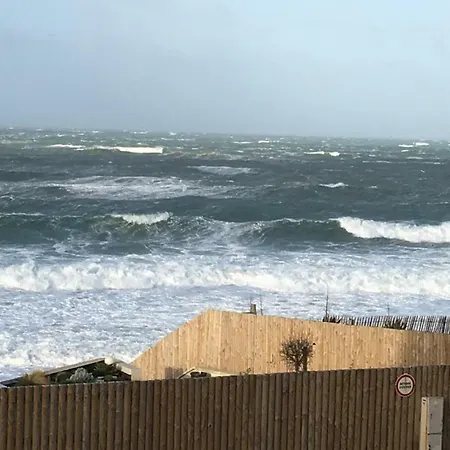 Bed & Breakfast La Atypique, Vue à La Plein Vent Barneville-Carteret