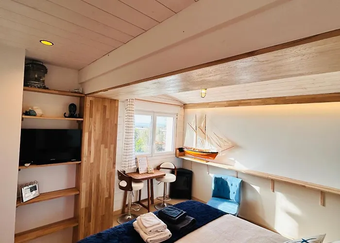 La Côté Et Côté Jardin à La Plein Vent Barneville-Carteret